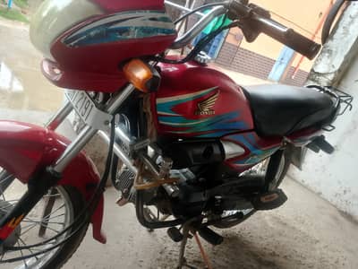 Honda prider