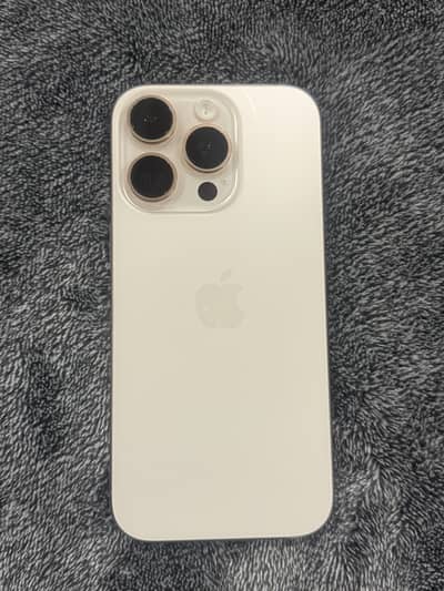 Apple iPhone 16 Pro