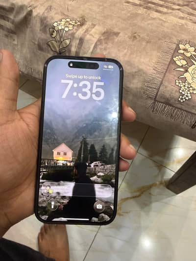 Apple iPhone 15