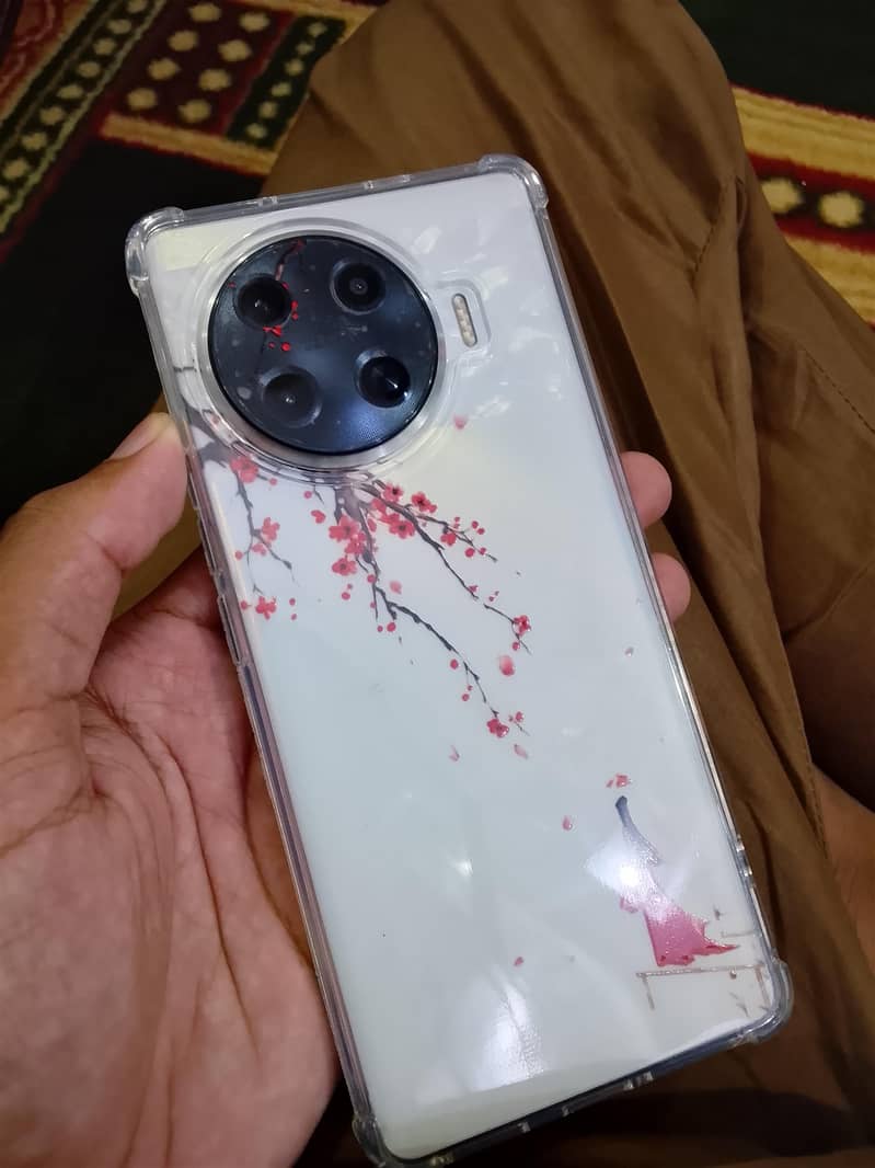 Tecno Spark 20 Pro Plus 1