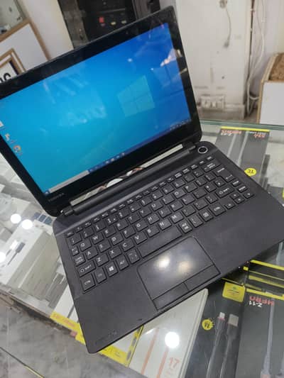 tosihba Laptop 256GB