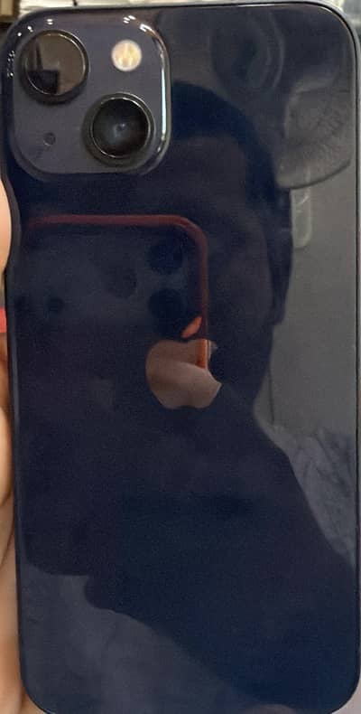 Apple iPhone 13