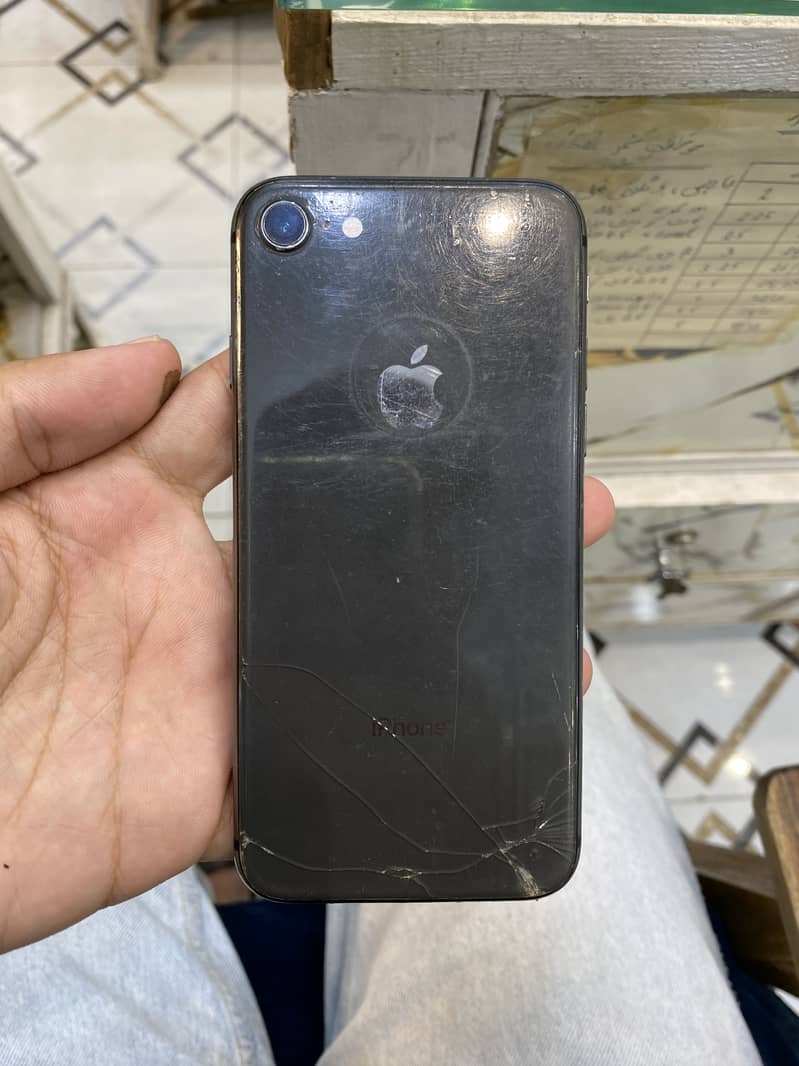 Apple iPhone 8 2