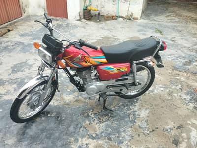 125 Honda 25=26 modal for sale