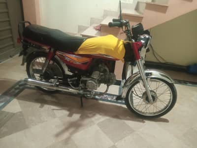 Bike For sale 2025 model All OK Islamabad Number 95k demend