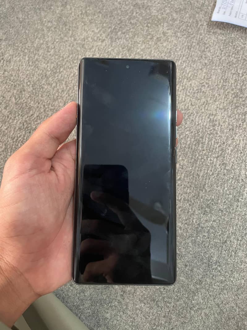 Tecno CAMON 40 Pro 0