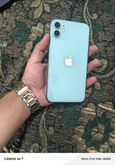 Apple iPhone 11 jv non active 10 by 10 condition water pack