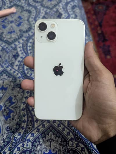 Apple iPhone 13