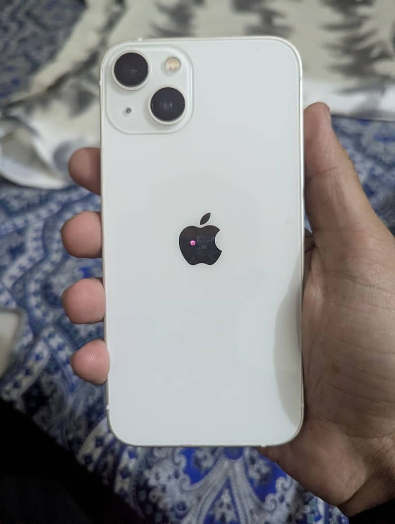 Apple iPhone 13 2