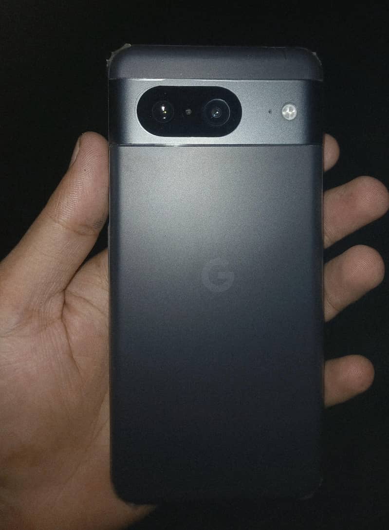 Google Pixel 8 5