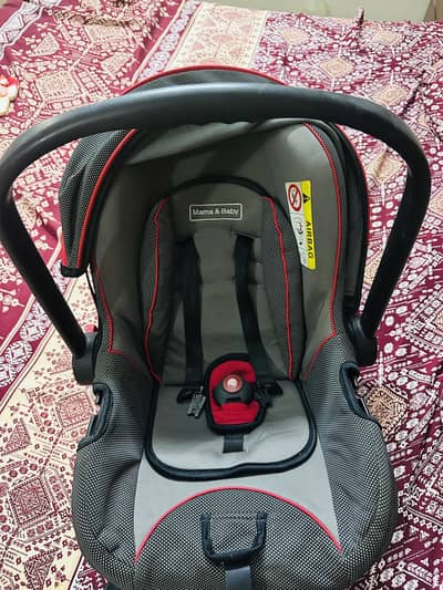 Baby car seat/carry cot