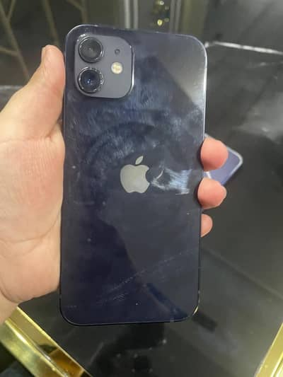 Apple iPhone 12