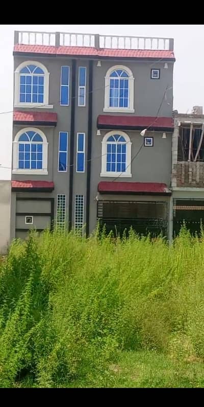 Brand New 5 Marla Beautiful 2.5 Story  House for Sale in Islamabad