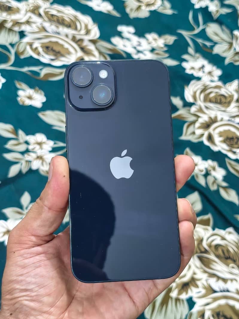 Apple iPhone 14 2