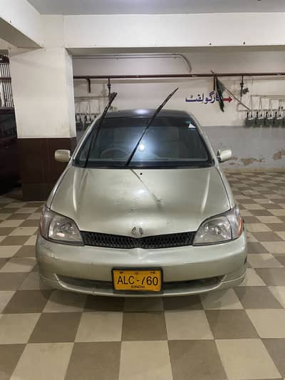 Toyota Platz 1999
