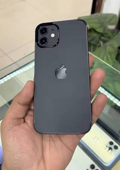 Apple iPhone 12