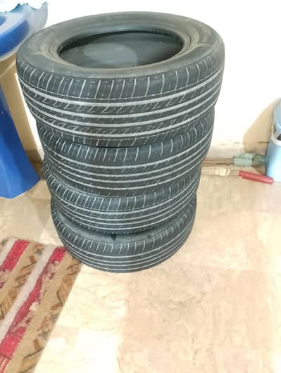 Corolla tyre 15 size