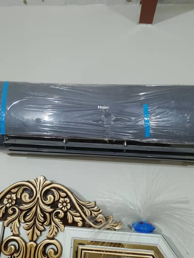 Gree AC DC inverter T3 model for sale