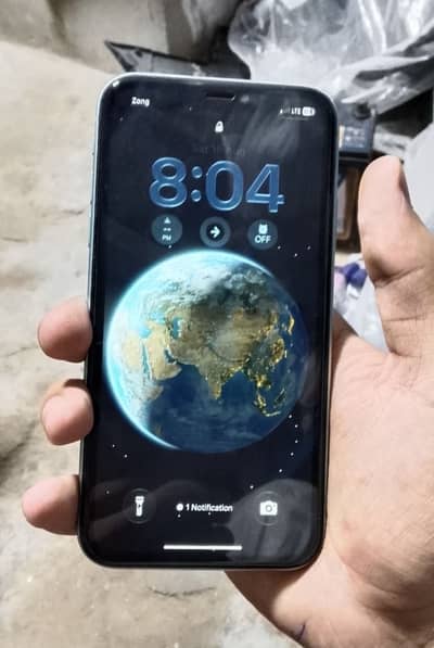 Apple iPhone 11