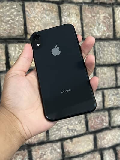 Apple iPhone XR