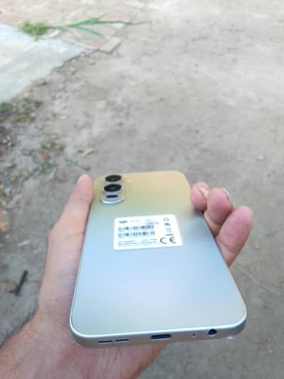 Itel CITY 200