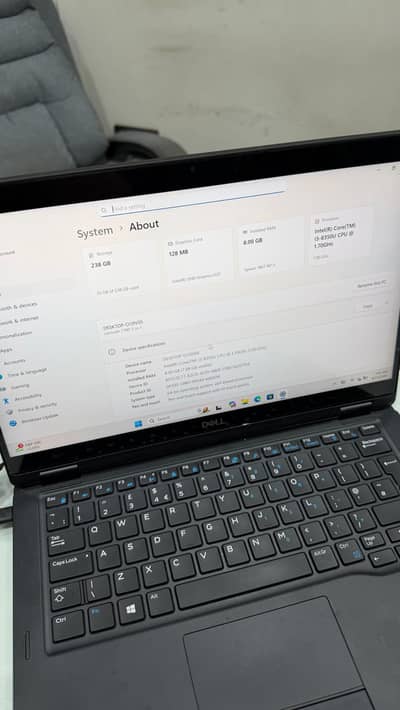 Dell Core I5 8 generation touch screen