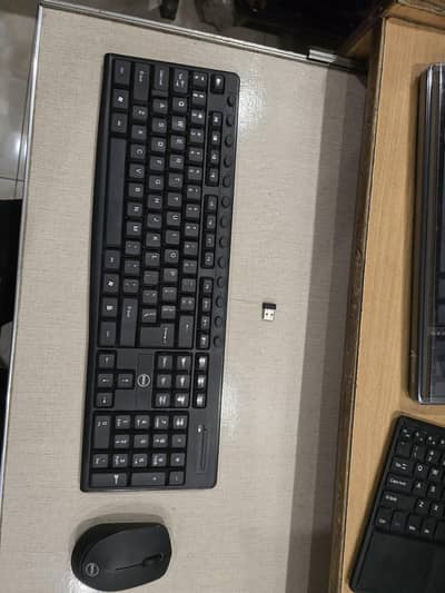 Dell wireless keyboard and Mouse