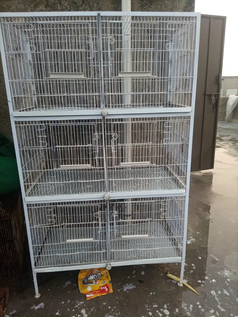 Hen and parrot cages — photo 2