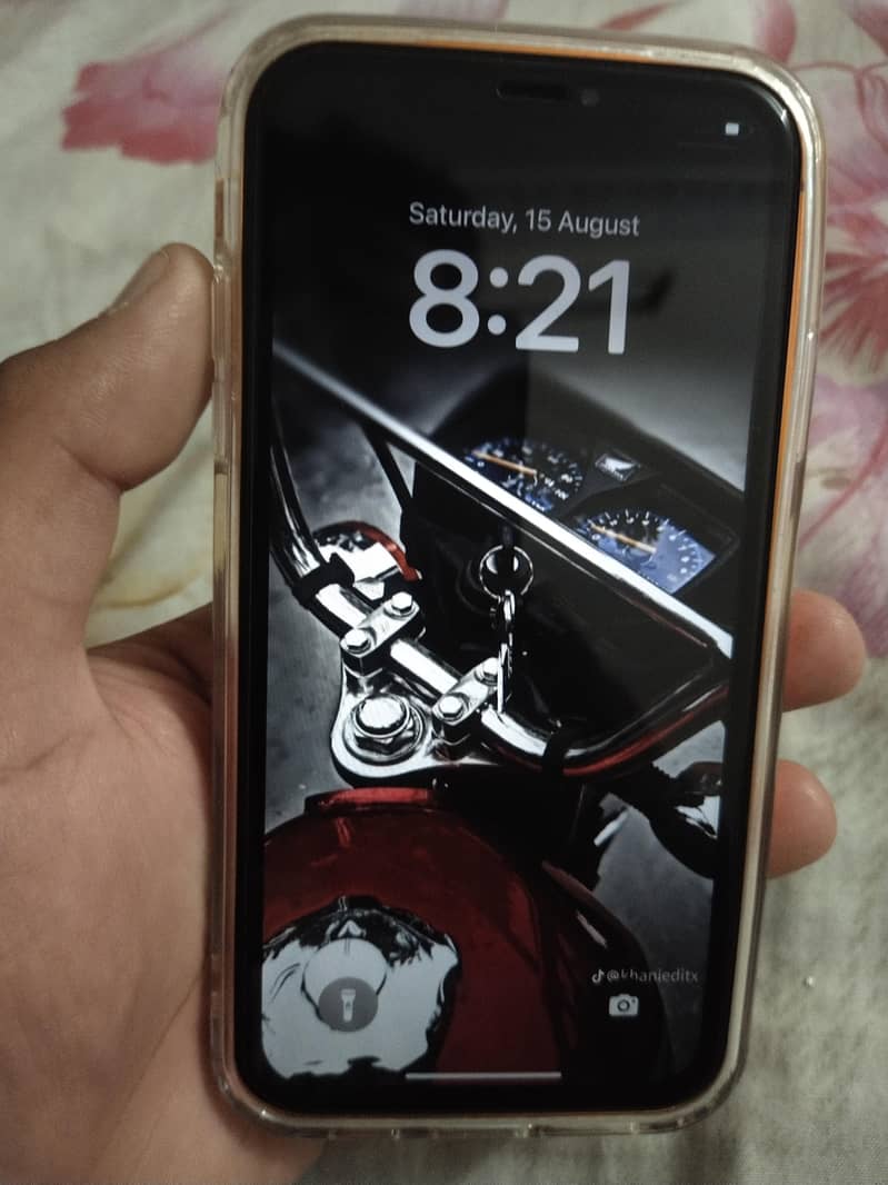 Apple iPhone XR 9
