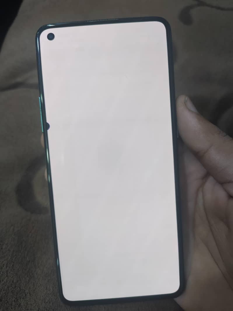 One Plus 8T 4