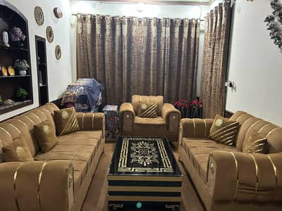 Almost New Sofa Set and Table For sale 10/10 condition