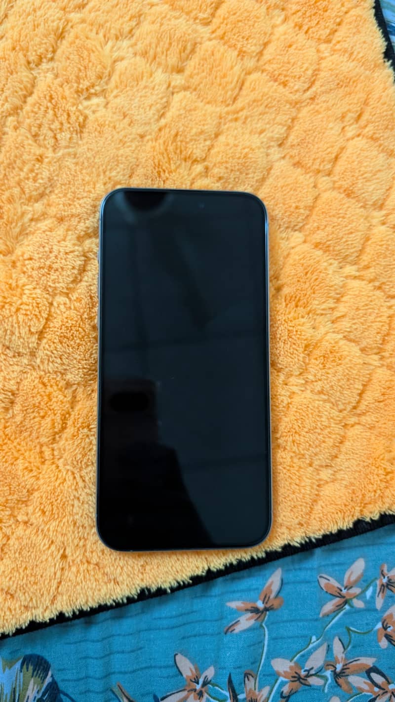 Apple iPhone 15 Pro Max 7