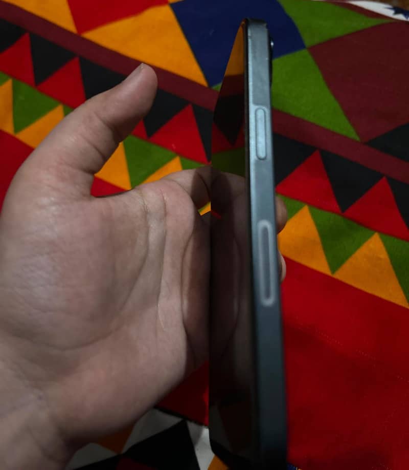 Apple iPhone 14 2