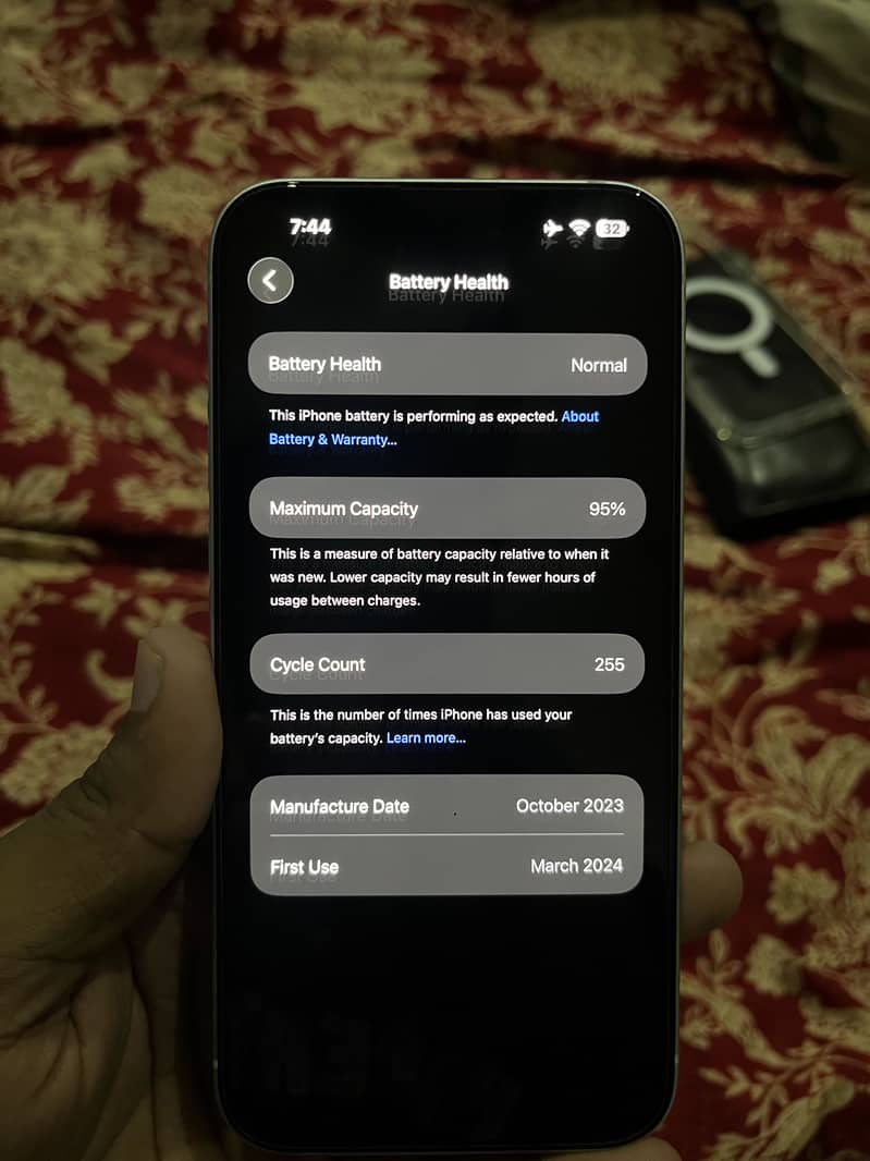 Apple iPhone 15 plus 12