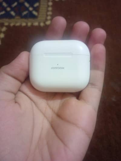 ear pods joy room name divice is jR TO3S plus