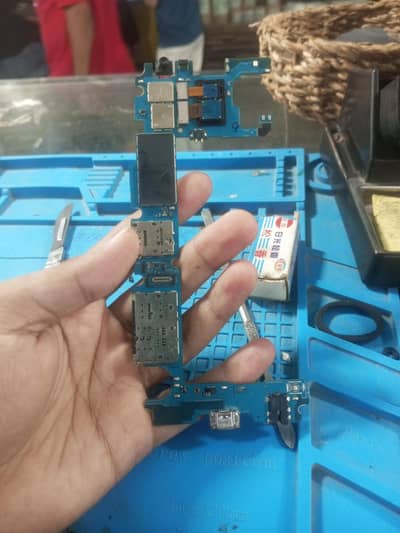 Samsung Mobile J6 Plus