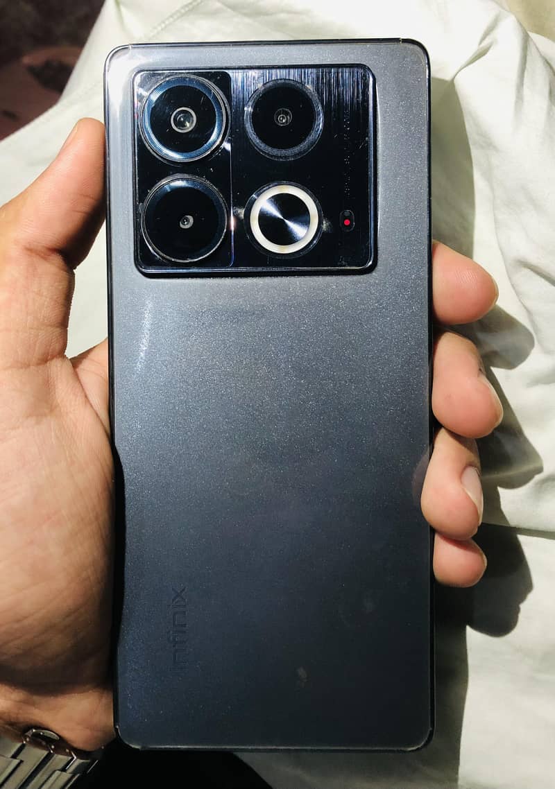 Infinix Note 40 1