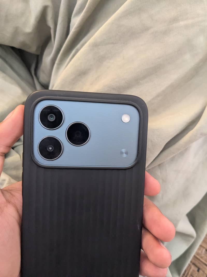 Tecno spark 50 1