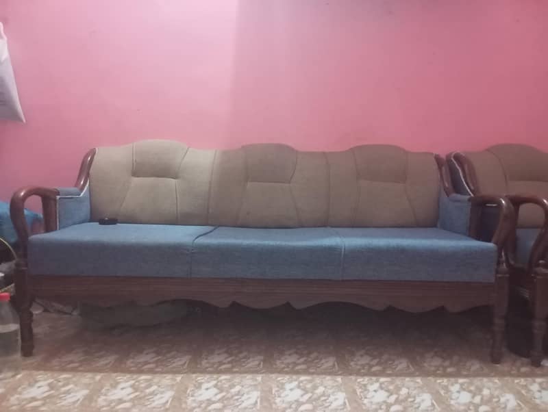 5 seater sofa 0