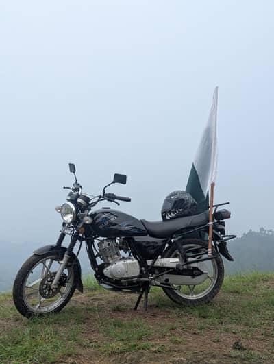 Suzuki GS 150 Special Edition 2022-23 | 14,000 KM | Touring Bike |