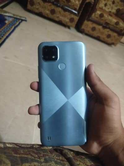 Realme C21