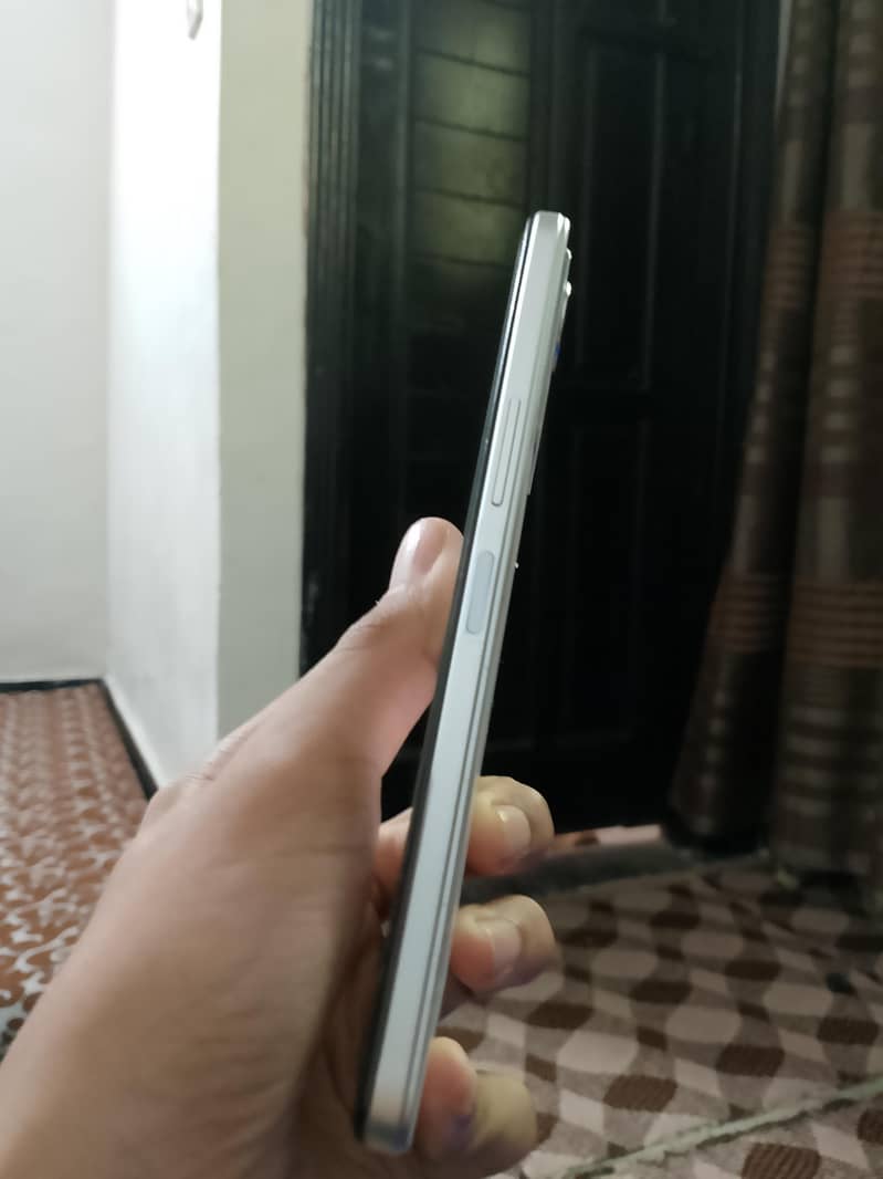 Infinix Note 11 1
