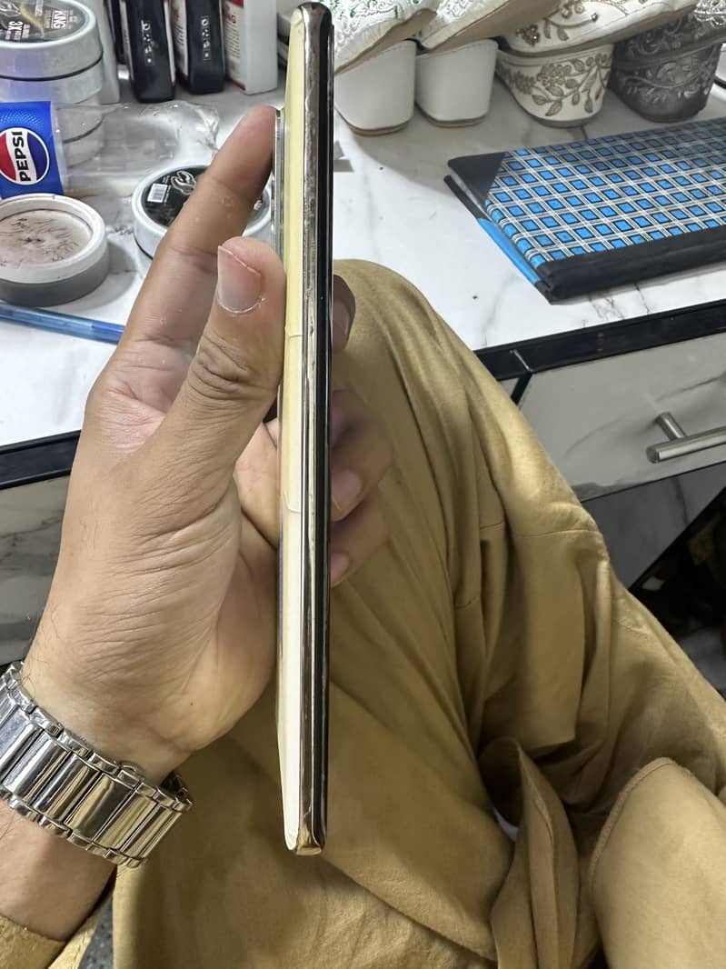 Infinix Zero 30 3
