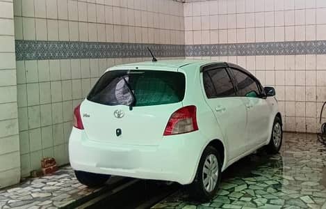 Toyota Vitz 2005
