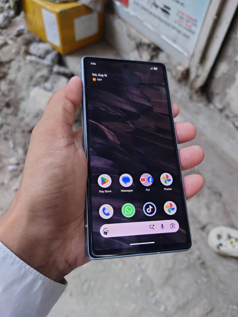 Google Pixel 7a 1