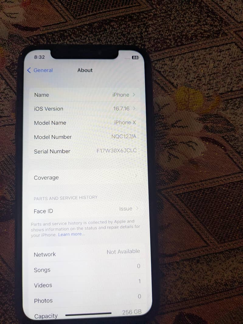 Apple iPhone X 3