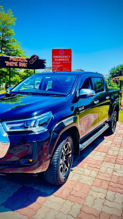 Rent a Car in islamabad- Revo 2021 Rent Booking Wedding,Events & Tours