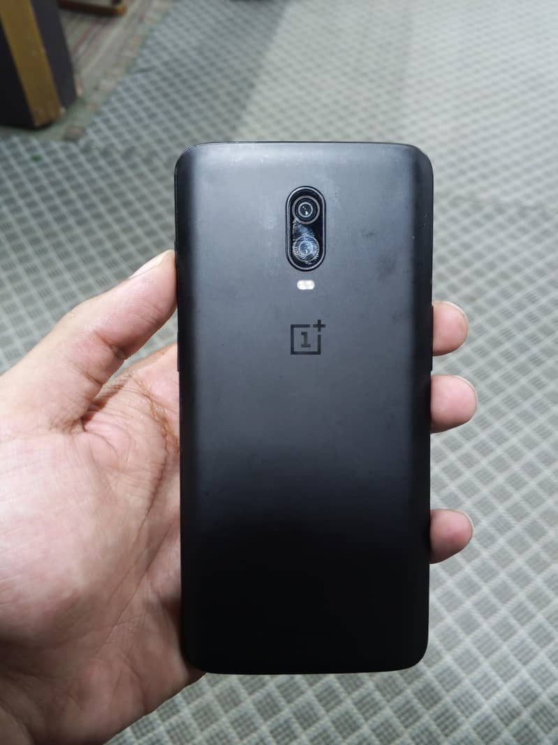 One Plus 6T 1