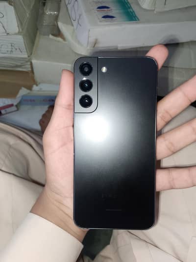 Samsung Mobile S22 Plus