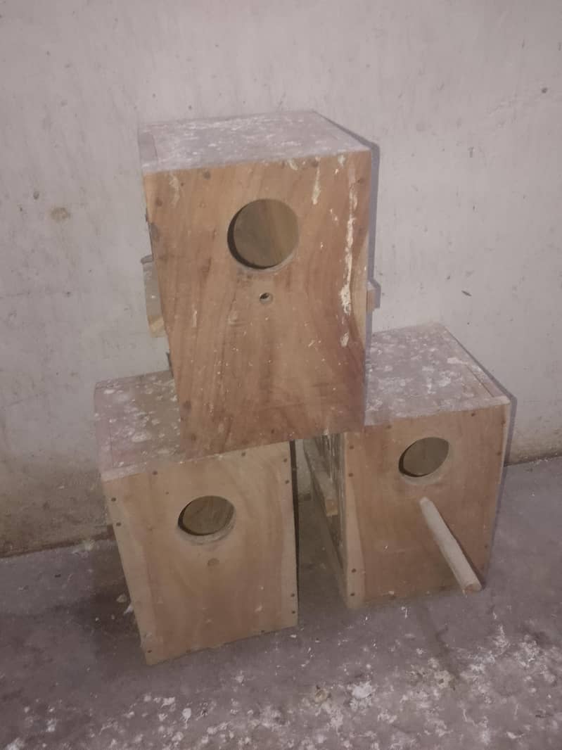 breeding box 0